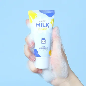 LAIKOU Süt Yüz Temizleyici Derin Temizlik Zengin Köpük Amino Asit Yüz Yıkama Kuru Cilt Yağı Cilt Yağ Kontrolü Beyazlatma Cilt Bakımı